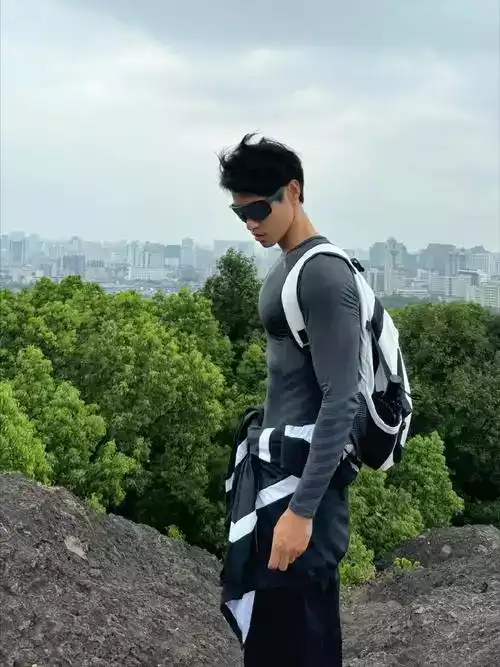 李雅楠